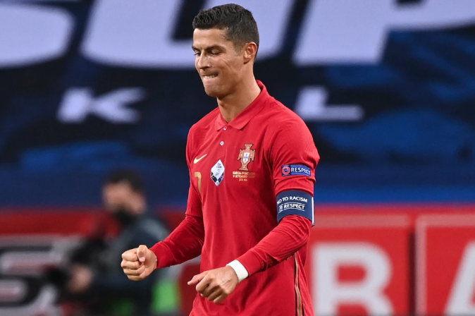 Cristiano Ronaldo Primer Jugador En Marcar En 5 Mundiales El Nuevo Siglo